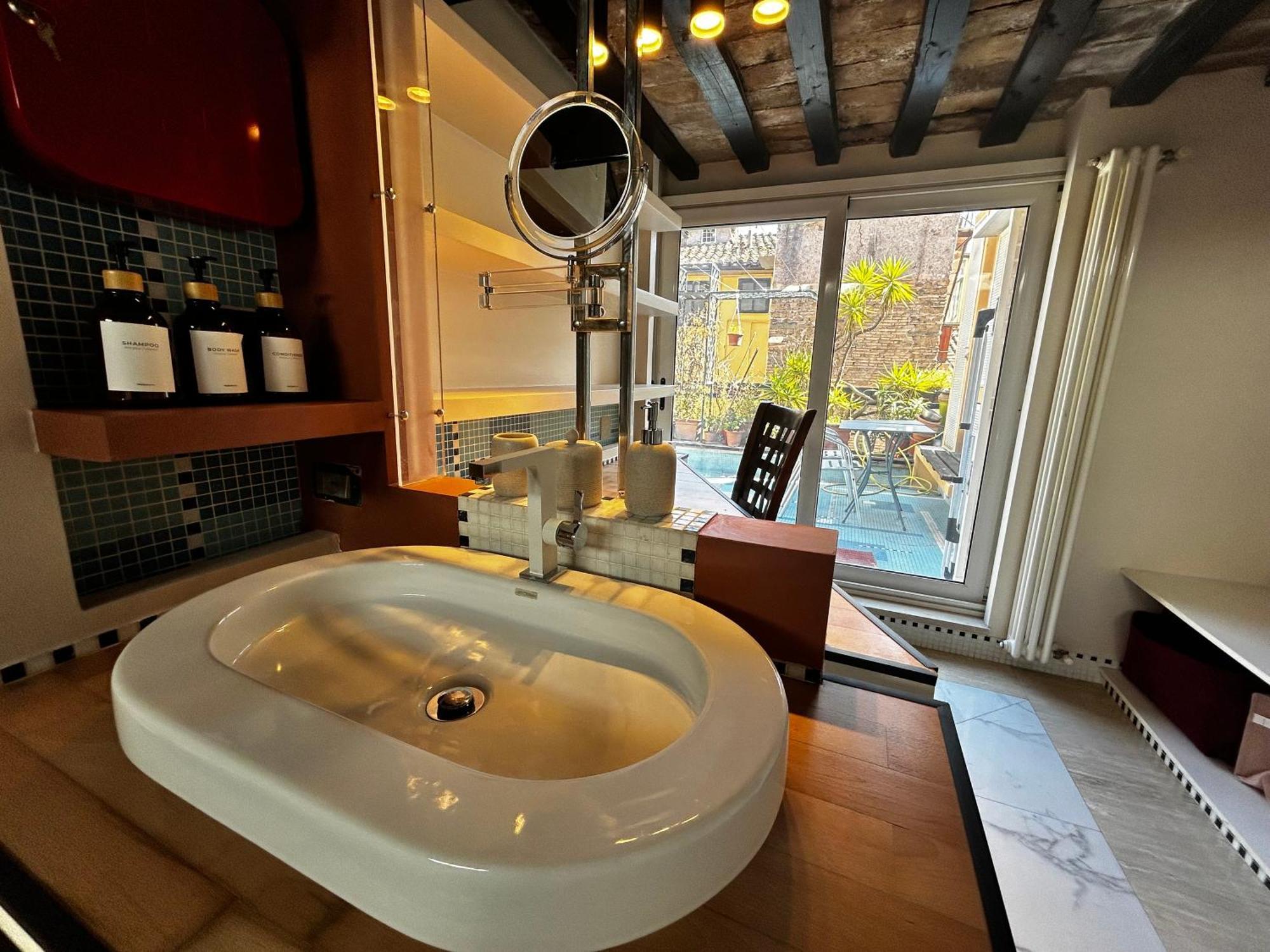 Altiora - Luxury Loft In Trastevere, Rom