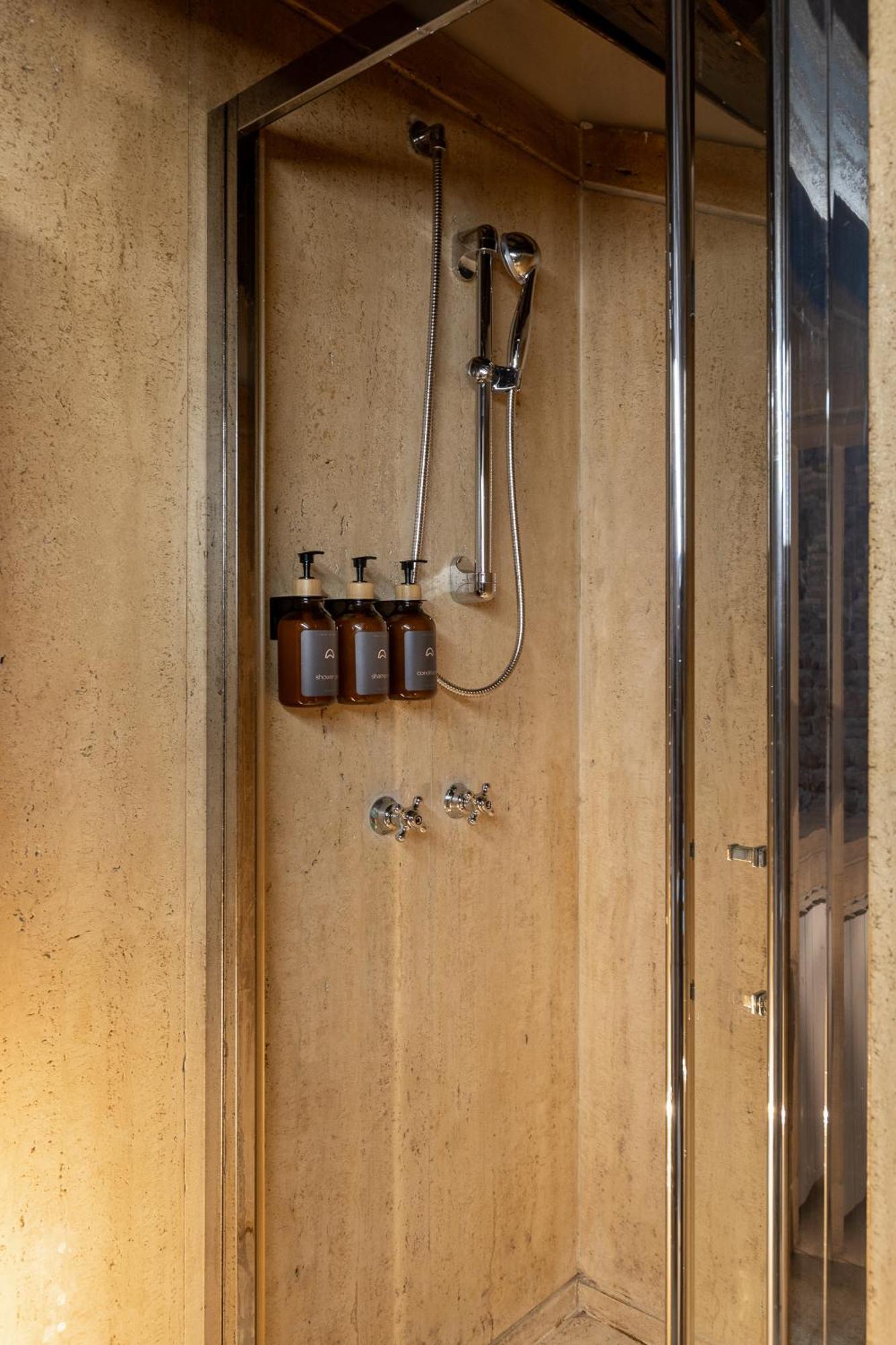 Apartment Altiora - Luxury Loft In Trastevere, *